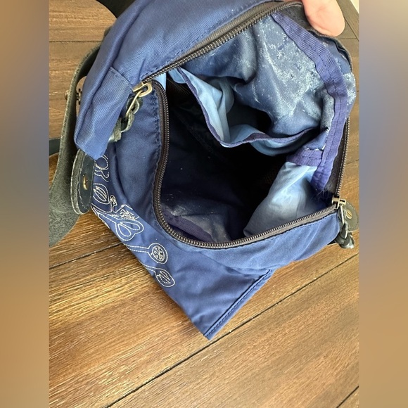 Oberland Equipment cross body bag - Picture 11 of 15